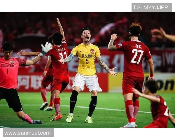 2017年中超联赛恒大与上港精彩对决直播回顾与分析