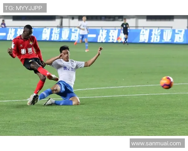 足协杯激战上海申鑫迎战天津泰达精彩进球回顾与赛后分析